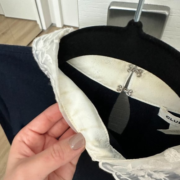 Club Monaco Kalani Navy Wool Sweater with White Collar - Picture 6 of 7